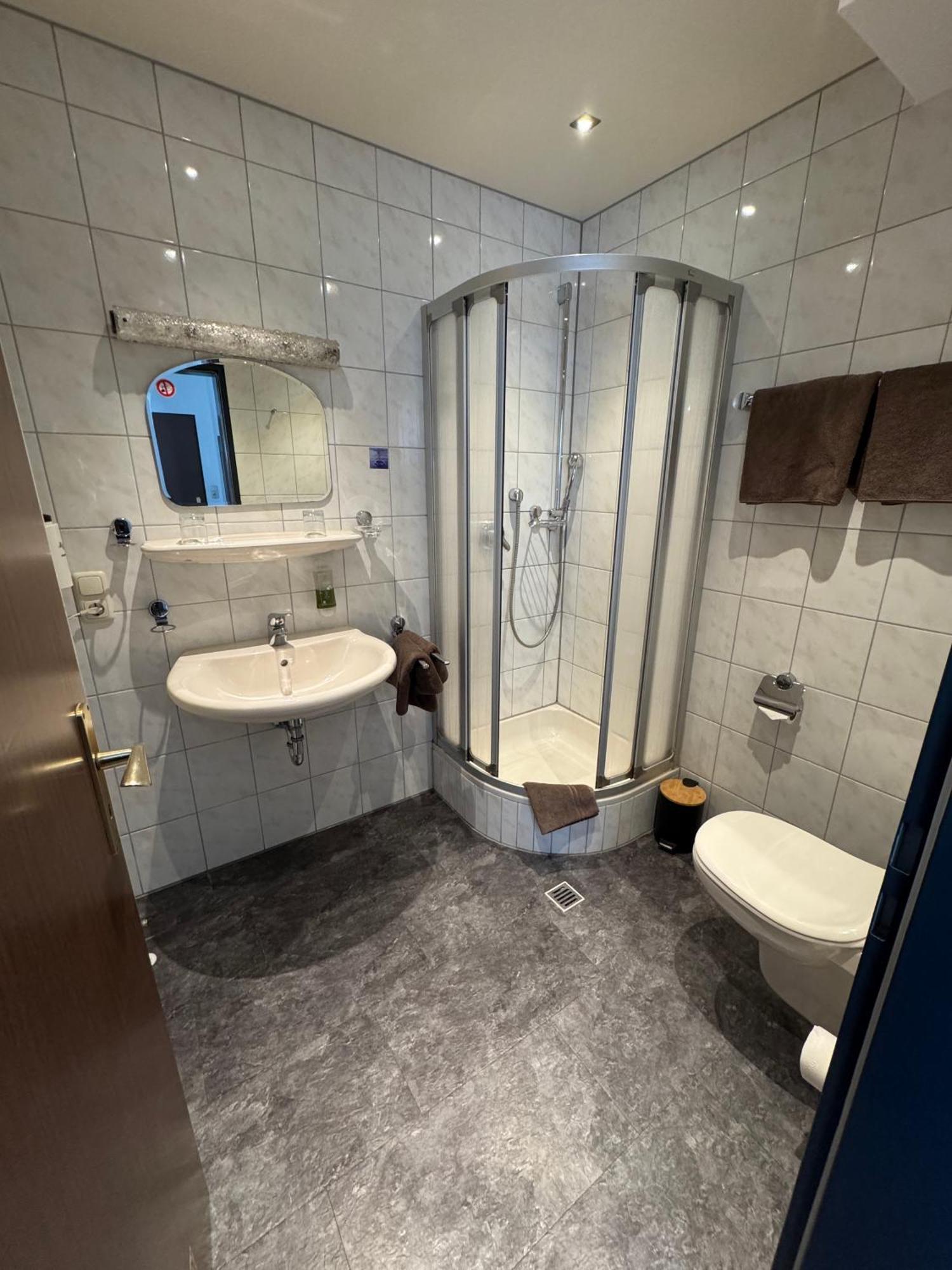 Landgasthof Scheubel Gremsdorf Luaran gambar