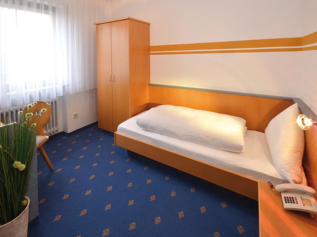 Landgasthof Scheubel Gremsdorf Luaran gambar
